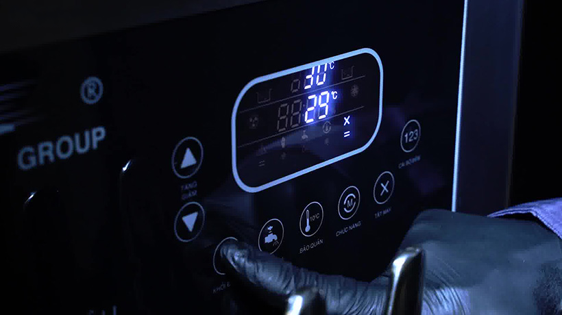 Máy Làm Kem Tươi Hải Âu HAK 323PM (Premium) 10 HAK 323PM van hanh de dang